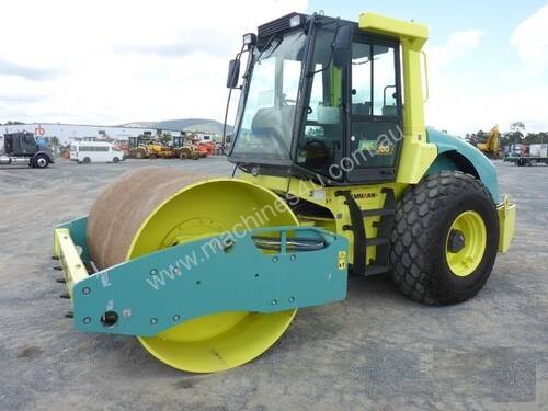 USED AMMANNASC100D 10T SMOOTH DRUM ROLLER WITH FULL CABIN AND LOW 150 HRS