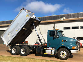 Sterling LT9500 Tipper Truck - picture0' - Click to enlarge