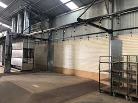 Overhead chain conveyor (single stainless steel spray booth is sold now) - picture2' - Click to enlarge