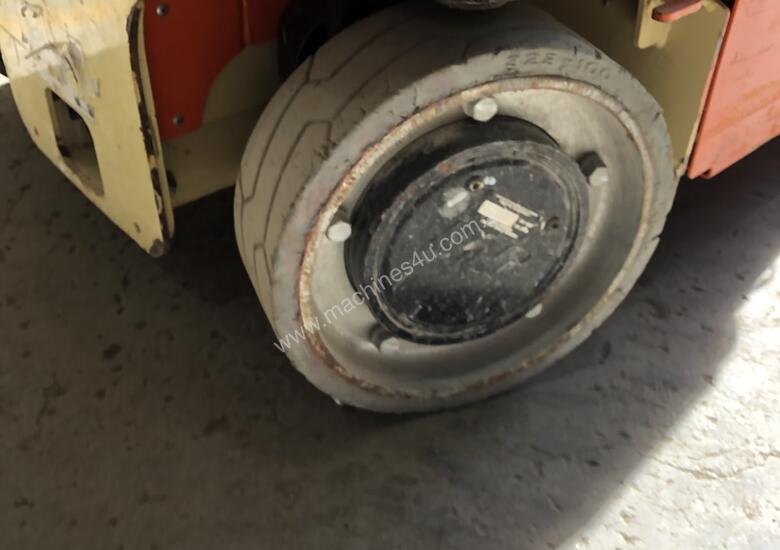 USED JLG 1230ES Electric Vertical Man Lift image 14