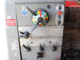 Colchester Mascot 1600 Metal Gap Bed Lathe - picture1' - Click to enlarge