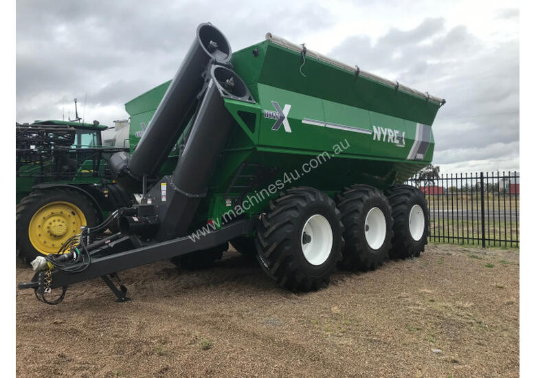 caption Grain King 41T 50,000 TRI Haul Out / Chaser Bin Harvester/Header