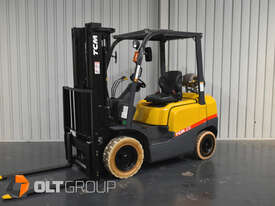TCM FG25T3 2.5 Tonne Forklift 4800mm Lift Height Container Mast Markless Tyres LPG - picture0' - Click to enlarge