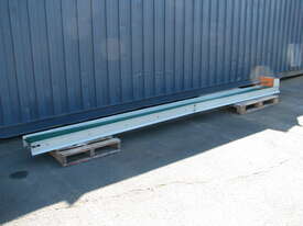 Long Motorised Belt Conveyor Variable Speed - 5m long - picture0' - Click to enlarge