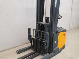 Noblelift 2017 Walkie Reach Stacker - picture0' - Click to enlarge