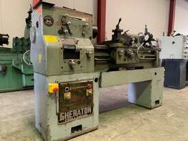 Centre Lathe, 330x900mm Turning Capacity - picture1' - Click to enlarge