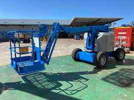Genie Z34/22 Articulated Boom Lift - picture0' - Click to enlarge