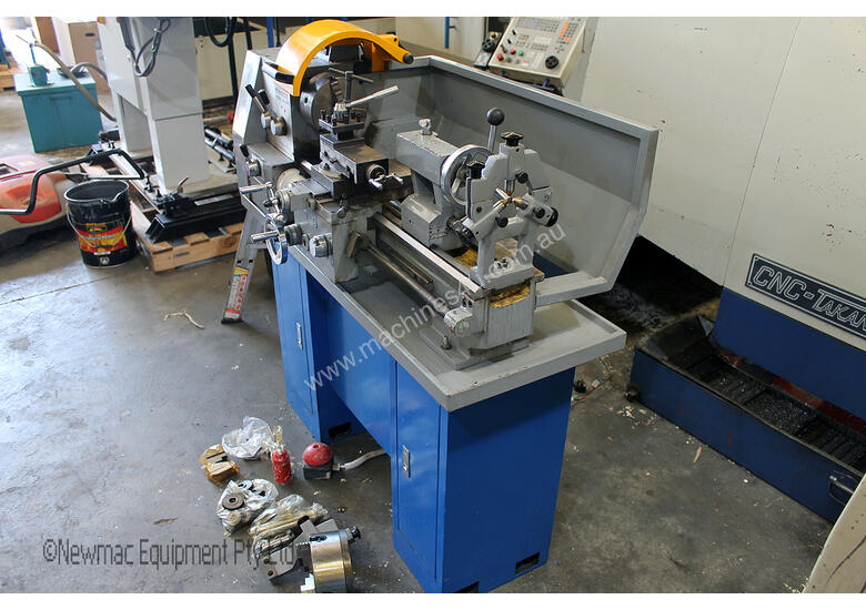 Used Hafco AL320G Mini Metal Lathe in , Listed on Machines4u