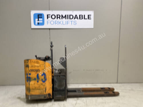 Crown PR4500 Pallet Truck Forklift