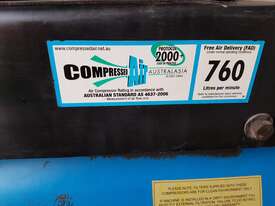 5.5 KW Piston Air Compressor - picture0' - Click to enlarge