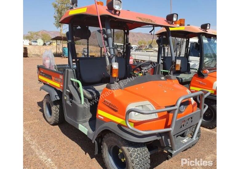 Used Kubota RTV900XT Electrical Scissor Lift in , Listed on Machines4u