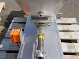 Screw pump with hopper - picture0' - Click to enlarge