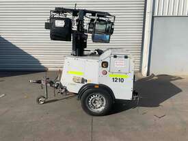 SMC TL-90 Mobile Light Tower - picture0' - Click to enlarge