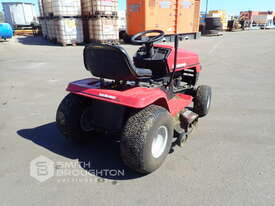 MTD YARD MACHINE RIDE ON MOWER - picture1' - Click to enlarge