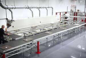 Panel return conveyor for edgebanders. Premium Austrian System