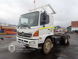 2007 HINO FMIJ 500 6X4 CAB CHASSIS - picture0' - Click to enlarge