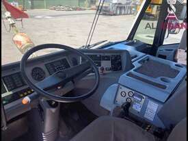 80 TONNE TEREX DEMAG AC80-2 2005 - AC0893 - picture1' - Click to enlarge