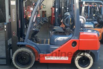 ACTIVE FORKLIFTS - 2013 model Toyota 3 ton forklift for sale- 4500mm lift height solid tyres side sh