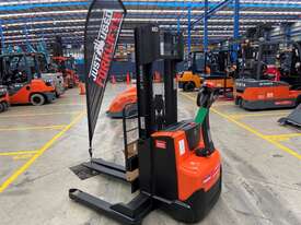 BT SWE120S 6190923 1.2 TON 1200 KG CAPACITY WALKIE STACKER PEDESTRIAN FORKLIFT - picture0' - Click to enlarge