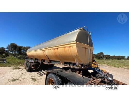 18,000 Water Tanker 