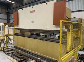 Used CNC Pressbrake - picture0' - Click to enlarge