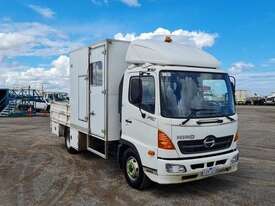 Hino Truck - picture0' - Click to enlarge