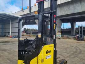Yale 1.6T Reach Truck - picture0' - Click to enlarge