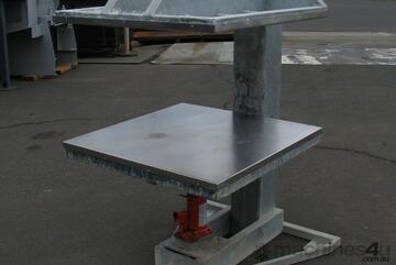 Bottle Jack Press - 900 x 900mm