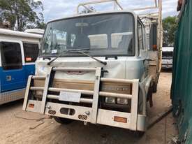 1988 HINO GD 166 WRECKING STOCK #2058 - picture0' - Click to enlarge
