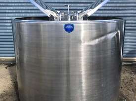 2,800ltr Jacketed Stainless Steel Tank - picture1' - Click to enlarge