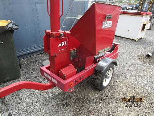 TORO BC-25 Chipper