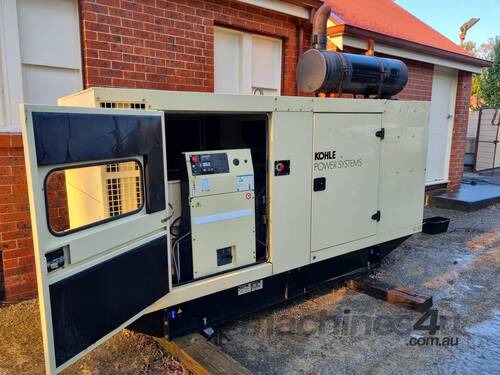 Generator 200KVA ...only 180 hours !!!