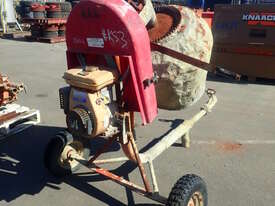 EASYMIX PETROL CEMENT MIXER - picture0' - Click to enlarge