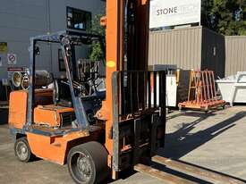 Toyota Forklift 4.5T, 5m Mast, LPG - picture0' - Click to enlarge