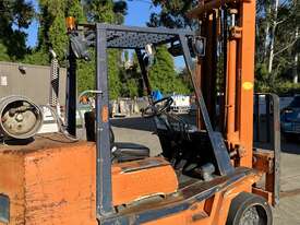 Toyota Forklift 4.5T, 5m Mast, LPG - picture1' - Click to enlarge