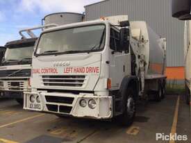 2010 Iveco ACCO - picture0' - Click to enlarge