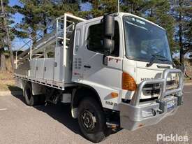 2010 Hino FT 500 1022 - picture0' - Click to enlarge