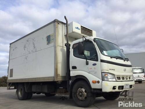 2005 Hino Dutro Hi Grade