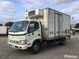 2005 Hino Dutro Hi Grade - picture0' - Click to enlarge