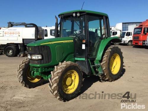 John Deere 6120