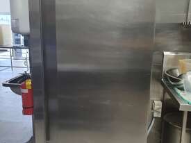 Blast freezer 15 tray - picture0' - Click to enlarge