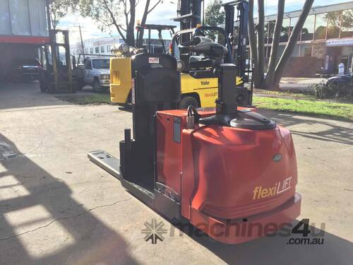 Refurbished Raymond 8510 Electric Pallet Mover