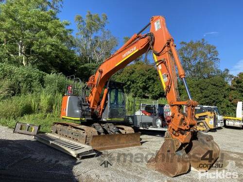 2015 Hitachi ZX135US-3