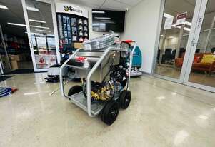 Honda GX690 Powered High Pressure Cleaner with Comet Pump - 5000 Psi 21 L/min