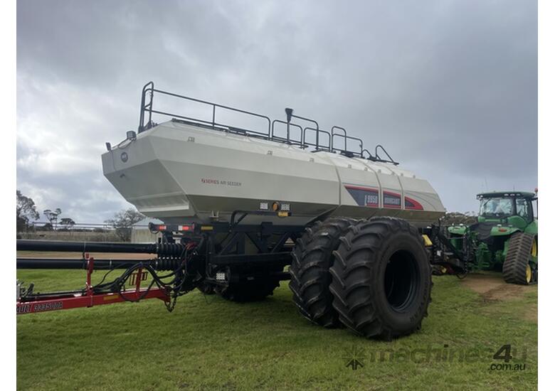 2021 Bourgault 9950/3335-80 Air Drills