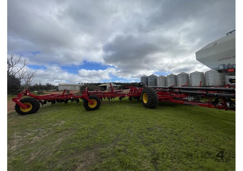 2021 Bourgault 9950/3335-80 Air Drills