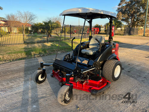 Toro Ground Master 7200 Zero Turn Lawn Equipment