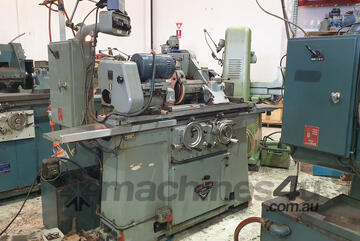 Jones & Shipman 1300 Universal Cylindrical Grinder (Grey)