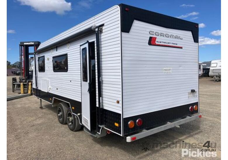 Buy Used 2016 coromal 2016 Fleetwood Coromal Dual Axle Caravan Dual Cab