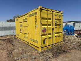 20ft Bunded Side Load Container and Contents - picture1' - Click to enlarge